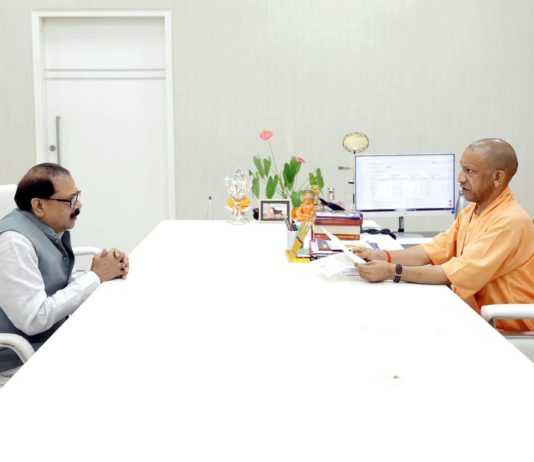 सिकंदराराऊ के विकास को लेकर CM योगी से मिले विधायक वीरेंद्र सिंह राणा, बस स्टैंड और अगसौली चौकी को थाना बनाने की मांग