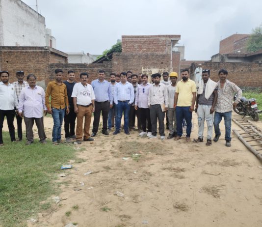 हाथरस में विद्युत चोरी के खिलाफ बड़ी कार्रवाई, तीन उपभोक्ता चोरी करते पकड़े गए