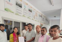 एत्मादपुर लाठीचार्ज के विरोध में हाथरस से उठी आवाज, राष्ट्रवादी प्रताप सेना ने राष्ट्रपति के नाम सौंपा ज्ञापन