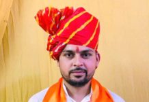 हाथरस : दाऊजी महाराज मेले में भजन संध्या की जिम्मेदारी अंकुर सिसोदिया को