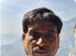 हाथरस : RTI कार्यकर्ता एसोसिएशन ने राज्य सूचना आयोग की कार्यप्रणाली पर उठाए सवाल, राष्ट्रपति-राज्यपाल को भेजा ज्ञापन