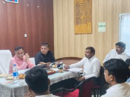 हाथरस : टीबी मुक्त भारत अभियान की समीक्षा, मानकों को पूरा करने के दिए निर्देश