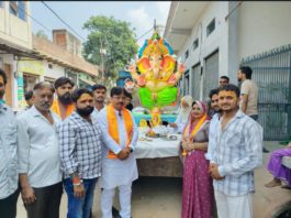 पुरदिल नगर : गणेश विसर्जन शोभायात्रा में उमड़ा भक्तों का सैलाब, ‘गणपति बप्पा मोरिया’ के जयकारों से गूंजा कस्बा