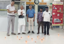 हसायन सीएचसी में प्रधानमंत्री नरेंद्र मोदी का जन्मदिन दीप प्रज्वलित कर मनाया