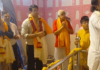 हाथरस : गणेश चतुर्थी पर दाऊजी महाराज मंदिर में मेले की परंपरा शुरू, DM अतुल वत्स ने की पूजा-अर्चना