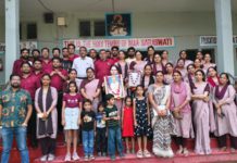 हाथरस : गांधी-शास्त्री जयंती पर कार्यक्रम, एमएलडीवी और आरकेएसके स्कूल में महात्मा गांधी व लाल बहादुर शास्त्री को किया नमन