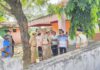 अलीगढ़ के नेहरा गांव के मंदिर में चोरी की सूचना पर SSP ने किया निरीक्षण, पुलिस को जल्द खुलासे के निर्देश