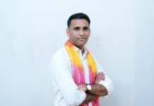 सासनी स्थित 25 शय्या वाले राजकीय आयुर्वेदिक चिकित्सालय की जर्जर स्थिति को लेकर आयुष मंत्री से मिले बीजेपी प्रदेश मंत्री यतेन्द्र शर्मा, मंत्री ने प्रस्ताव बनाने के दिए निर्देश