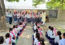सेवा पखवाड़ा: ग्रामीण अंचलों में बालिका सशक्तिकरण व शिक्षा प्रोत्साहन हेतु शिक्षण सामग्री एवं छाते का वितरण; कन्या पूजन से दिया सामाजिक संदेश
