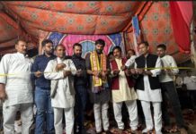 पुरदिलनगर की रामलीला में पहुंचे भाजपा नेता सूरज भैया, प्रभु श्रीराम की पूजा कर मांगी सुख-समृद्धि